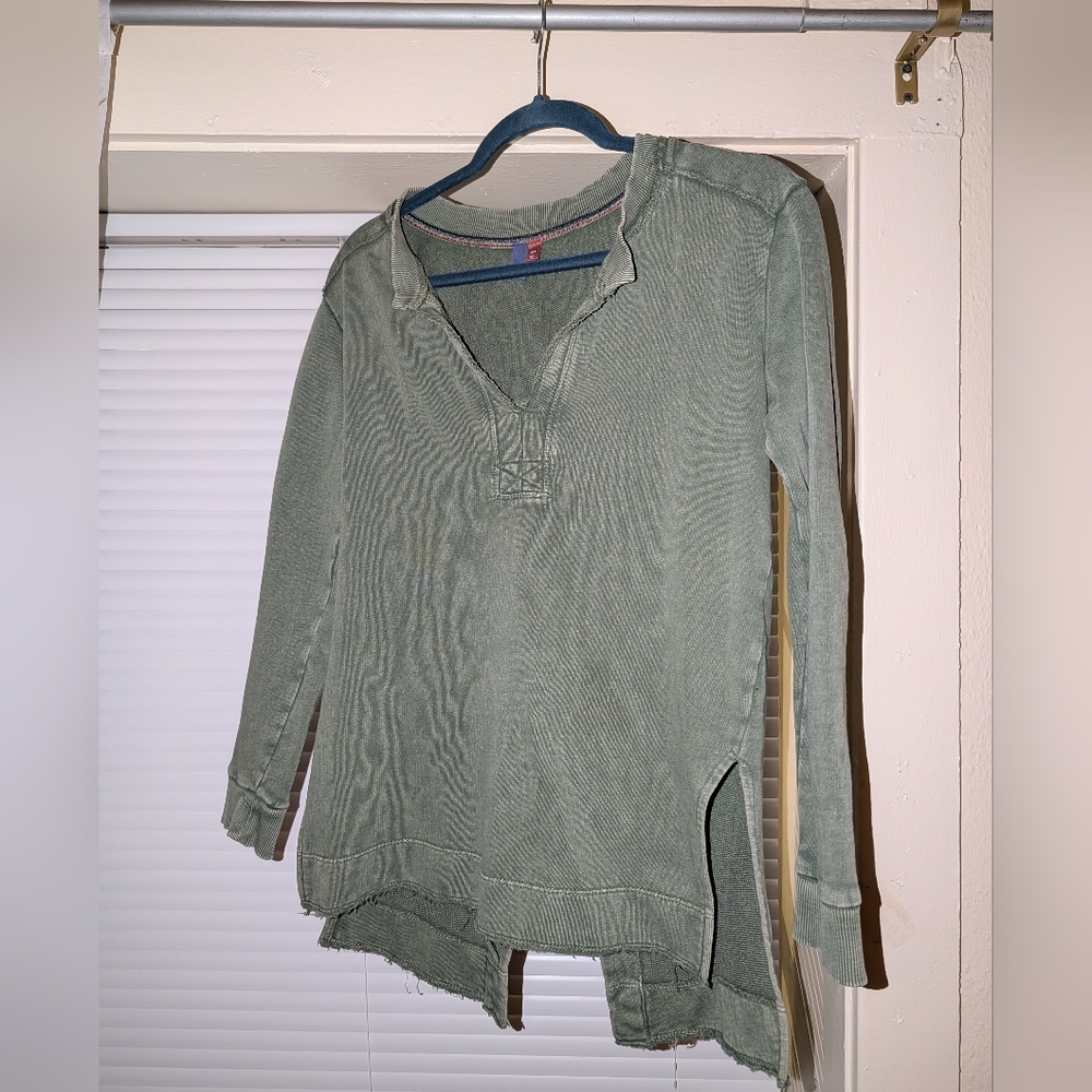 Anthropologie Long Sleeve Top - Picture 3 of 3